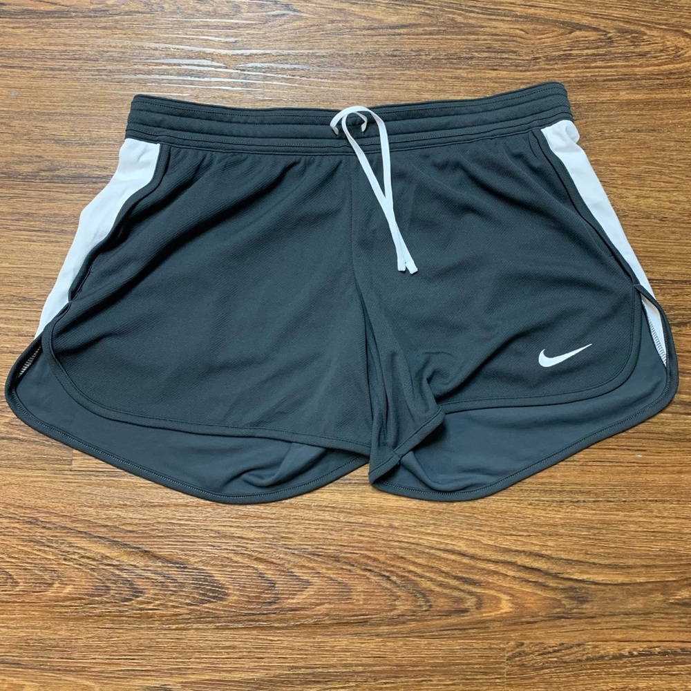 Nike Womens Dri Fit Short